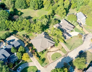 10 Cypress Court - Photo Thumbnail 30