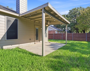 315 Londonderry Lane - Photo Thumbnail 33