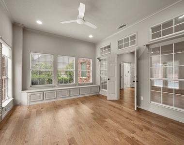 5302 Maple Lane - Photo Thumbnail 22