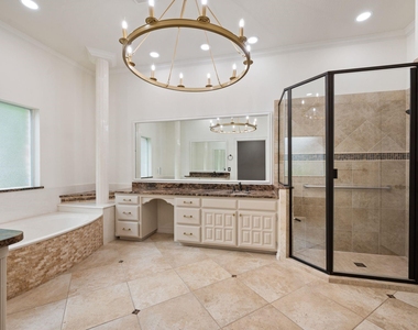 5302 Maple Lane - Photo Thumbnail 26