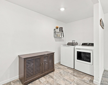 6575 W State Highway 31 - Photo Thumbnail 9