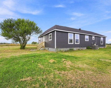 6575 W State Highway 31 - Photo Thumbnail 26