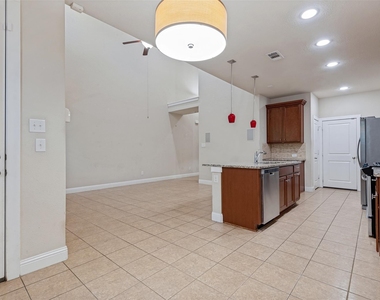 1606 Brook Grove Drive - Photo Thumbnail 5