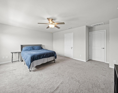4129 Bullwhip Creek Lane - Photo Thumbnail 12
