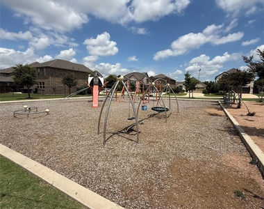 4129 Bullwhip Creek Lane - Photo Thumbnail 23