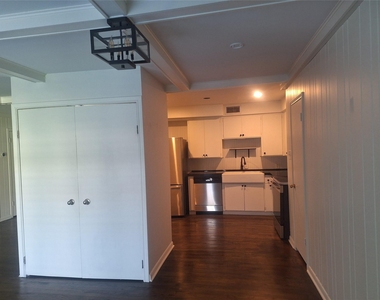 6131 Bandera Avenue - Photo Thumbnail 16