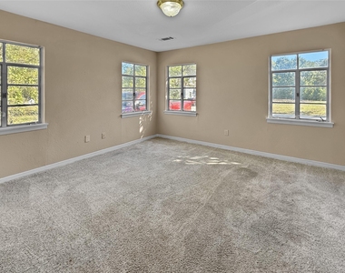 1009 E 11th Street - Photo Thumbnail 7