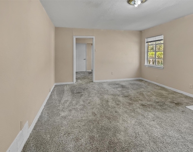 1009 E 11th Street - Photo Thumbnail 8