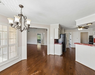 10322 White Rock Place - Photo Thumbnail 4