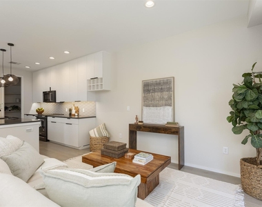 4703 Munger Avenue - Photo Thumbnail 12