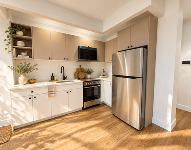 997 Rogers Avenue - Photo Thumbnail 2