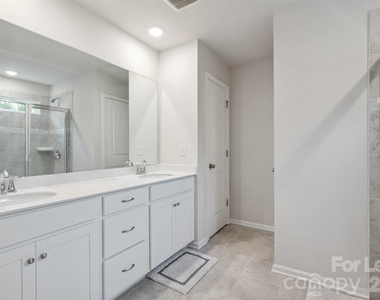 17812 New Mark Avenue - Photo Thumbnail 18