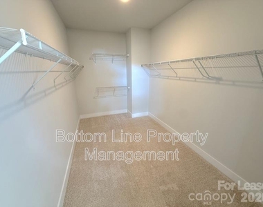 5915 Ardrey Kell Road - Photo Thumbnail 21