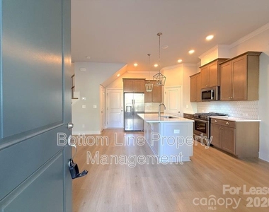 5915 Ardrey Kell Road - Photo Thumbnail 2