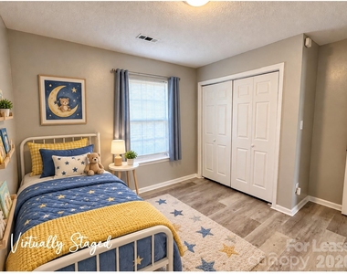 1302 Eagles Landing Drive - Photo Thumbnail 13