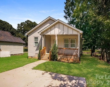 616 Newbern Avenue - Photo Thumbnail 1
