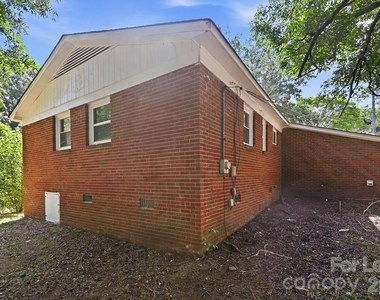 311 E Morrow Avenue - Photo Thumbnail 5