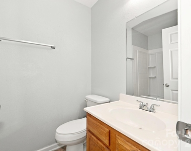 516 Turner Street - Photo Thumbnail 5