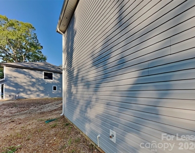 8019 Pleasant Grove Road - Photo Thumbnail 7