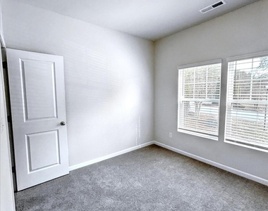 8149 Long Island Road - Photo Thumbnail 10