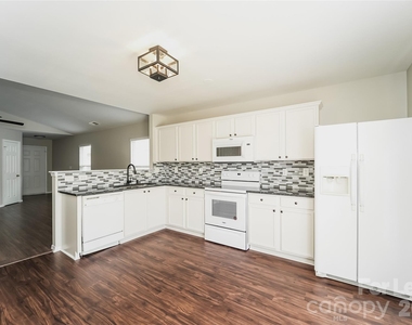 3626 Charterhall Lane - Photo Thumbnail 5
