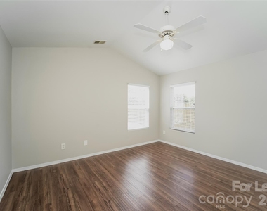 3626 Charterhall Lane - Photo Thumbnail 10