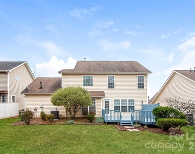 4019 Balsam Street - Photo Thumbnail 16