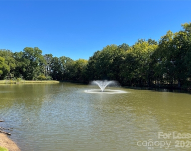 15315 Edgewater Forest Lane - Photo Thumbnail 38