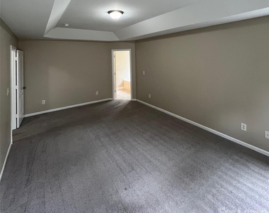 15315 Edgewater Forest Lane - Photo Thumbnail 29
