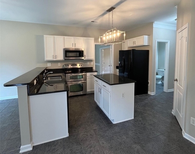 15315 Edgewater Forest Lane - Photo Thumbnail 9