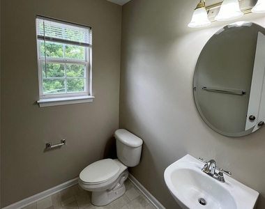 15315 Edgewater Forest Lane - Photo Thumbnail 21