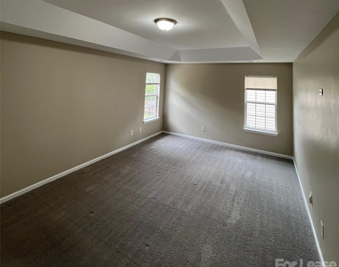 15315 Edgewater Forest Lane - Photo Thumbnail 28