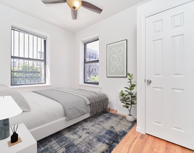 150 Manhattan Avenue - Photo Thumbnail 2