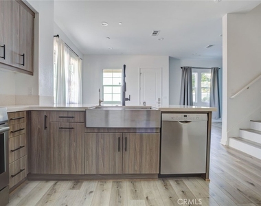 10602 Owens - Photo Thumbnail 9