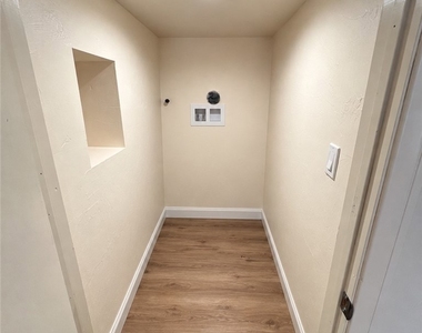 975 Hospital Road - Photo Thumbnail 29
