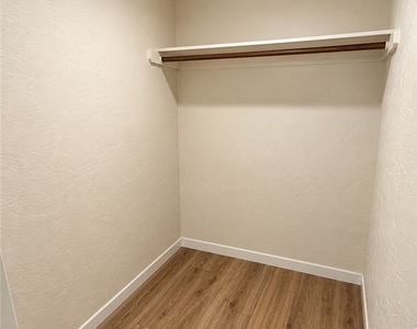 975 Hospital Road - Photo Thumbnail 41