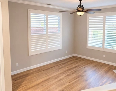 1831 Orange Grove Rd - Photo Thumbnail 10