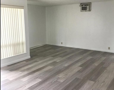 3021 E Harbor Boulevard - Photo Thumbnail 1