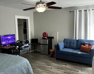 2810 Sherwin Avenue - Photo Thumbnail 19