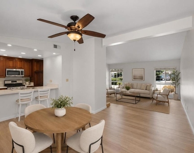 22901 Leadwell Street - Photo Thumbnail 6