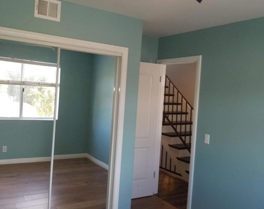 758 Westeria Lane - Photo Thumbnail 8