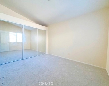 11245 Terra Vista Parkway - Photo Thumbnail 20