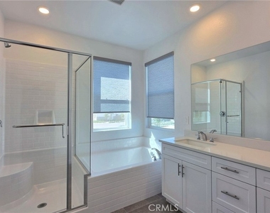3195 Silo Paseo - Photo Thumbnail 13