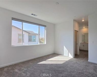 3195 Silo Paseo - Photo Thumbnail 12
