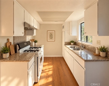 322 W Avenue 38 - Photo Thumbnail 5