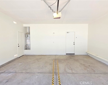 3196 Hannover Street - Photo Thumbnail 18