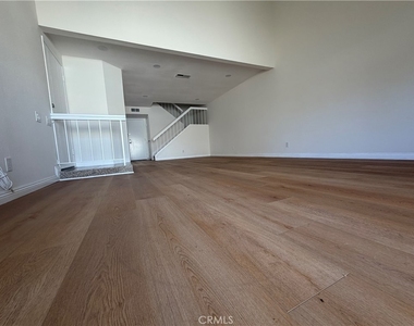 23001 Paseo De Terrado - Photo Thumbnail 4