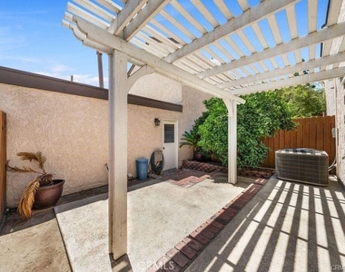 2804 Tuolumne Place - Photo Thumbnail 17