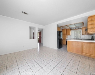 2804 Tuolumne Place - Photo Thumbnail 6