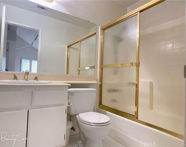 2804 Tuolumne Place - Photo Thumbnail 13